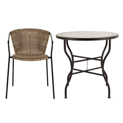 Sillas y mesas Sillas y mesas