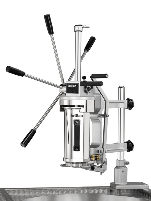 Churrera manual con cortador 4kg Churrera manual con cortador 4kg