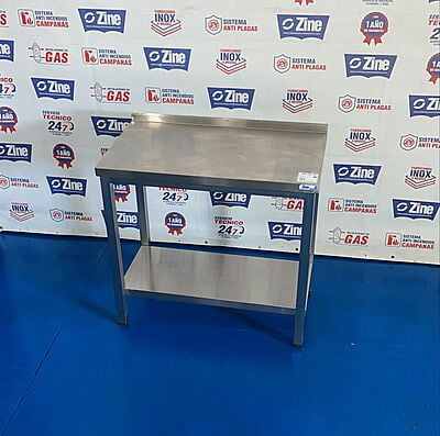 Mesa de trabajo con peto 88x100x61