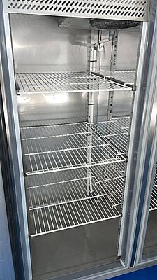 Armario refrigerado 2 puertas monofásico Armario refrigerado 2 puertas monofásico
