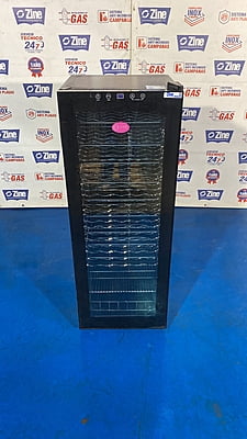 Armario para vinos capacidad para 60 unidades Armario para vinos capacidad para 60 unidades