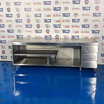 Mesa inox con estantes y cajones