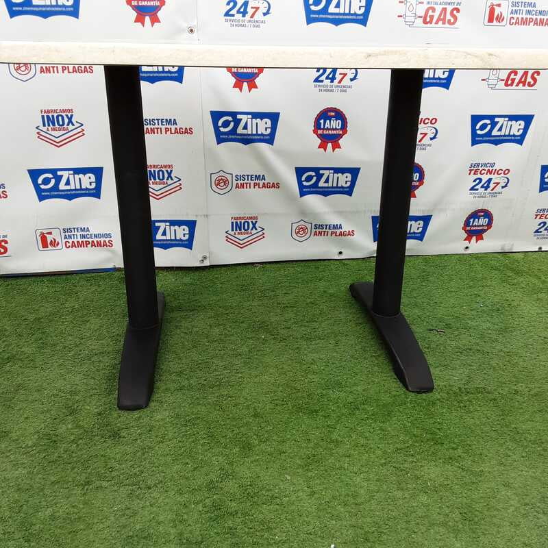 Par de pies para mesas 70 Alto Par de pies para mesas 70 Alto