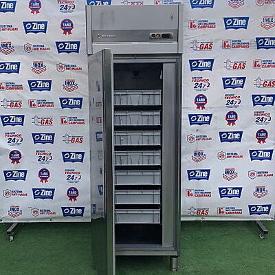 Armario de congelación para pescado 70x80x200cm