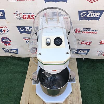 Amasadora profesional 30x60x70cm Amasadora profesional 30x60x70cm