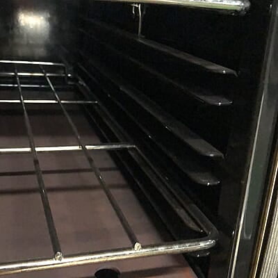 Cocina de 2 fuegos con horno (FALTAN MEDIDAS) Cocina de 2 fuegos con horno (FALTAN MEDIDAS)