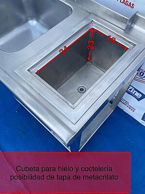 Fregadero con grifo y cubeta cocktelería Fregadero con grifo y cubeta cocktelería